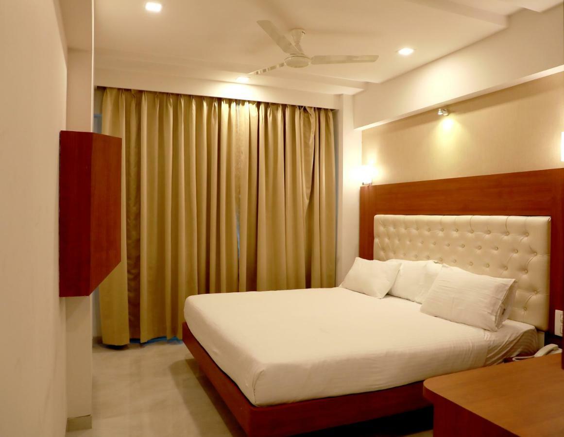 Hotel Lords, Fort Bombay Eksteriør billede
